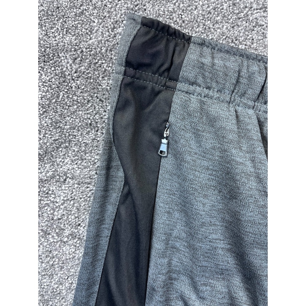 Legend Shorts Mens M Performance Active Fit Elastic Smoke Heather Waist Gray NWT - Picture 2 of 12